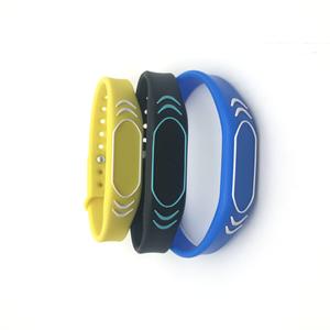 Logo Printing Waterproof RFID Bracelet 125KHZ/13.56MHZ RFID Silicone Wristband 