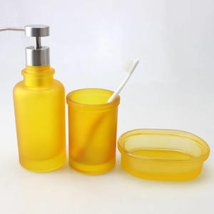 豪华肥皂餐具盒皂液器不倒翁马克杯牙刷架黄色玻璃浴室配件套装