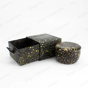 定制设计黑色刚性纸板滑动抽屉盒包装，带丝带蜡烛罐