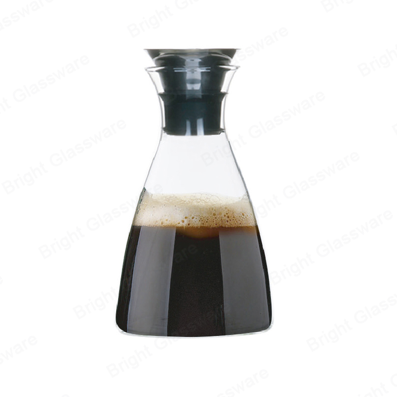 带流量盖的玻璃水壶 50盎司硼硅酸盐玻璃水瓶无滴漏咖啡水壶，带不锈钢翻盖