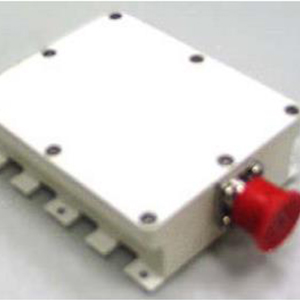 K频段低噪声模块  (型号 # ​CNB18186015)​，K-Band Low Noise Block