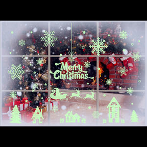 2枚の暗い窓の装飾ステッカーでクリスマスの輝き、家の装飾のための109pcs夜の明るい星の雪片のトナカイのステッカー冬の氷のテーマパーティー新年の休日のお祝い
