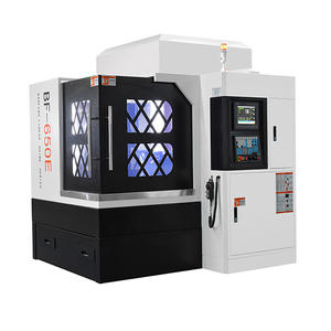Machine de gravure CNC de haute qualité fabricant de métal
