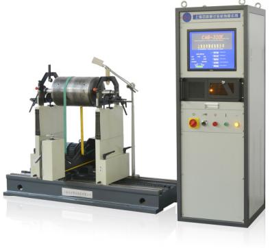 Dynamic Universal Joint Drive Balancing Machine uses joints to connect
