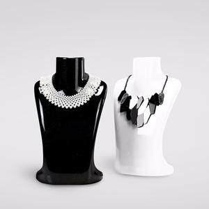 Wholsale cheap plastic mannwquin glossy fashion jewelry display stands