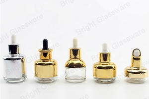 China Diseño de lujo galvanoplastia color 30ml vidrio b botellas de vidrio y frascos                                                                                                                                                                                                                                                                                                                                                                                                                                                                                                                                                                                                                                                                                                                                                                                                                                                                                                                                                            ttles al por mayor