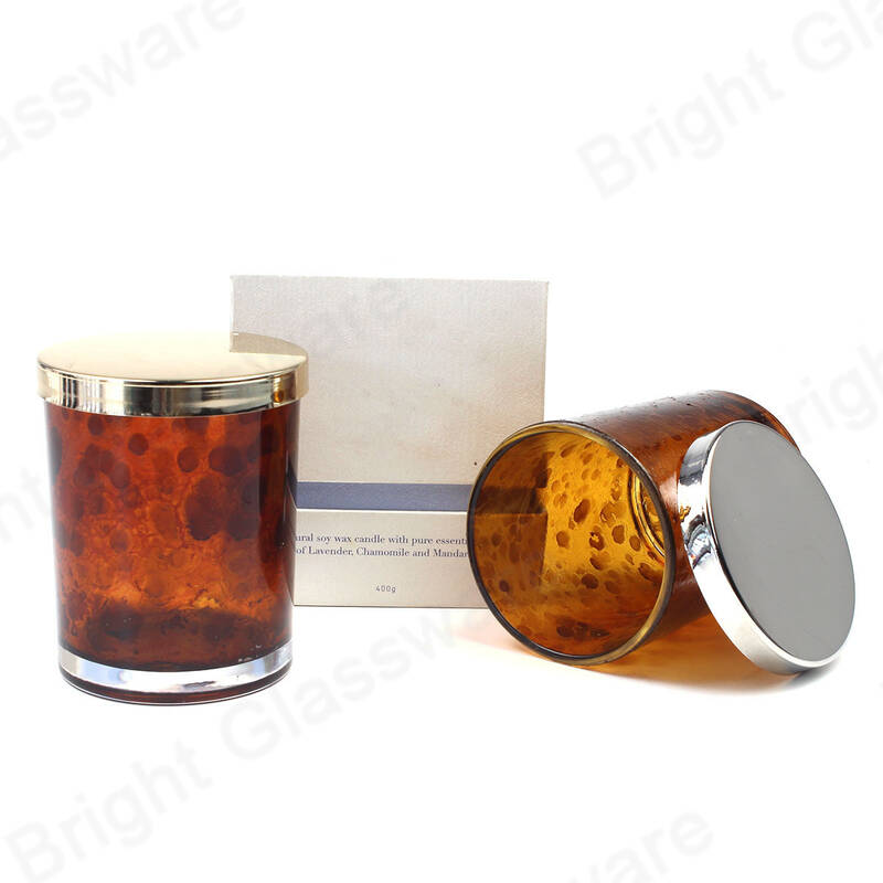 Venta caliente Amber Glass Jar Patrón de impresión Leopard Candle Holder con tapa de metal y caja para la decoración de bodas