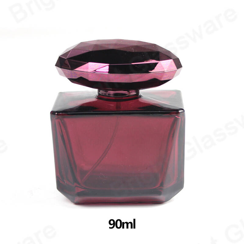 Nuevo diseño 90ml vacío botella de perfume de vidrio púrpura con spray para la venta