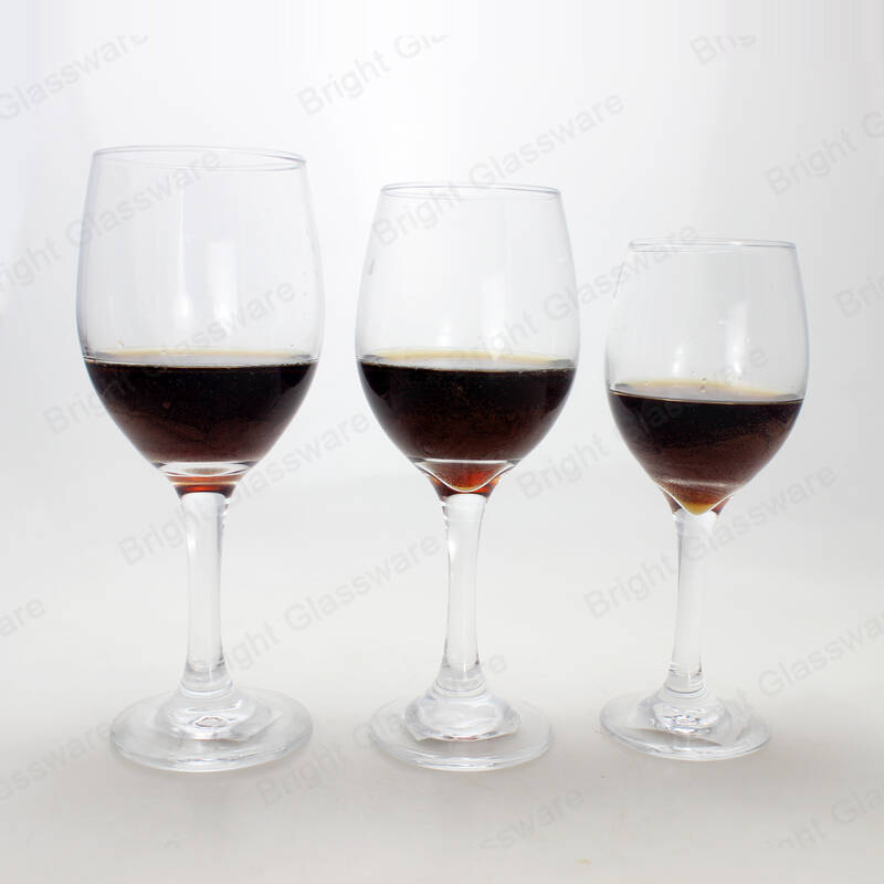 كؤوس النبيذ الأبيض والأحمر الكريستال خالية من الرصاص مع جذع طويل للبيع