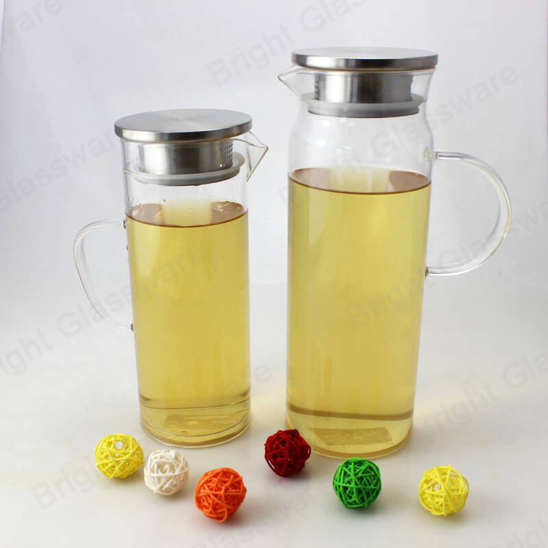 1.3L 1.5L Pichet en verre borosilicaté résistant à la chaleur de qualité alimentaire avec couvercle en acier inoxydable et boîte d’emballage