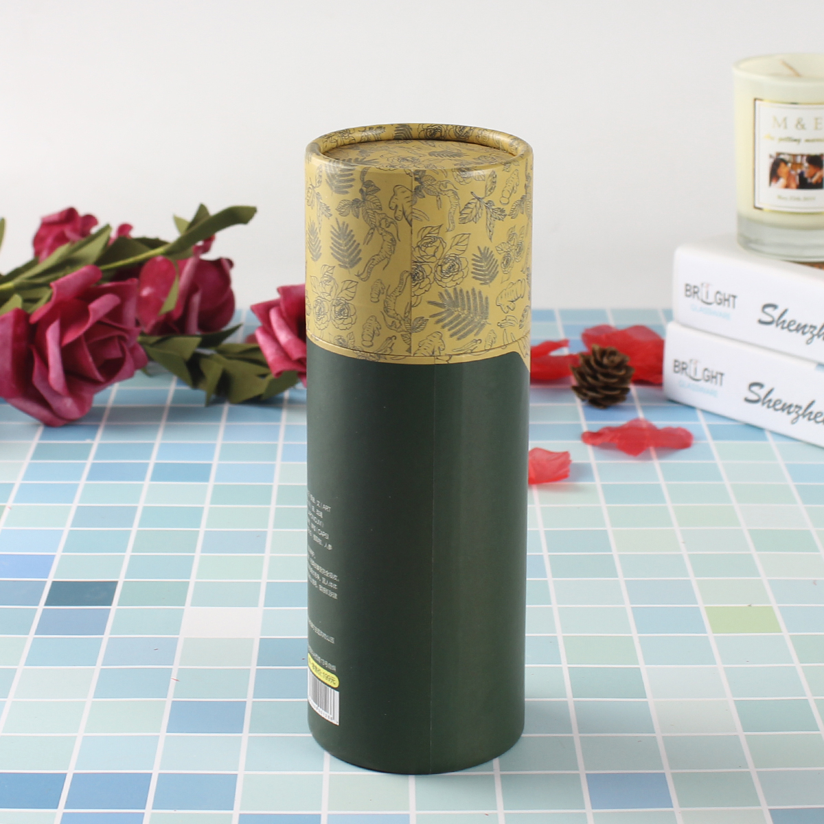 Paquete de tubo de aceite esencial personalizado Cilindro de papel de cartón biodegradable para embalaje cosmético