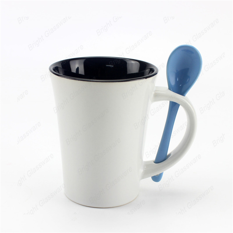 Regalo promocional tazas de café taza de cerámica con cuchara en el mango