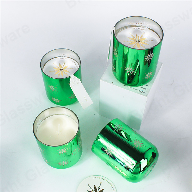 Популярный рождественский предмет Снежинка Дизайн Зеленые ароматизированные стеклянные свечи Банка для домашнего декора Подарок