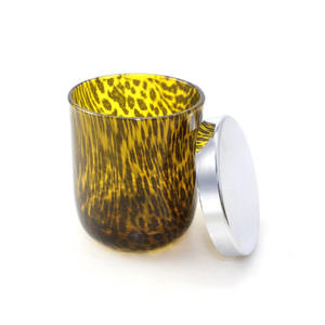 Pot de bougie unique imprimé léopard en verre ambré avec couvercle en bois ou couvercle en métal