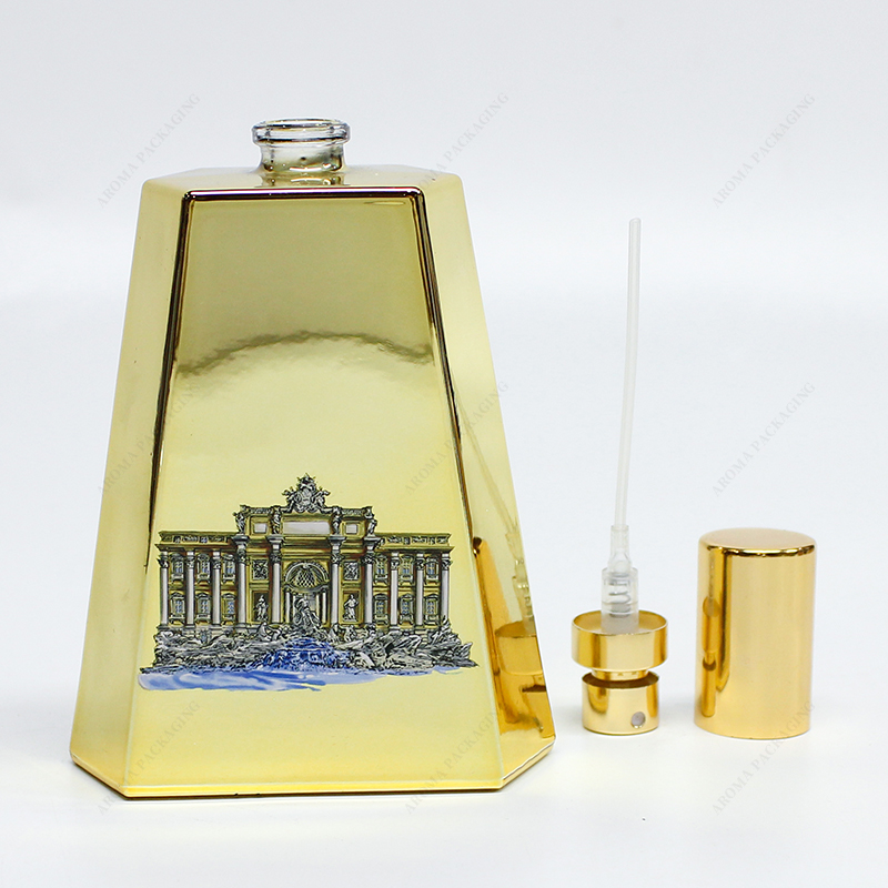 Tampon d’échantillon gratuit Custom Pattern Gold Glass Parfum Flacon avec pompe pour la peau