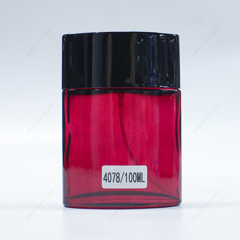 Flacon de parfum en verre gaufré carré rouge GBC275 fabriqué en usine avec couvercle en métal