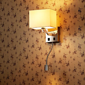 wall lamp