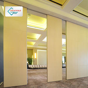 Nowadays, hotel halls, restaurants, and halls are using movable internal walls to effectively separate the indoor space.