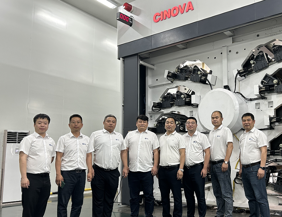 Huayang Flexo Team Factory Tour to Customer