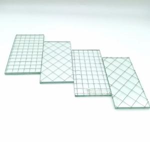 Decorative Color Tempered 6.8mm Chicken Mesh Glass Panels For Indoor Partitions