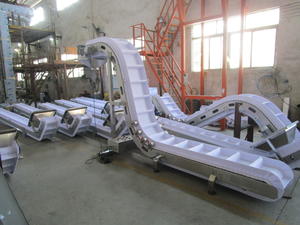 The rubber conveyor belt has strong high temperature resistance characteristics.