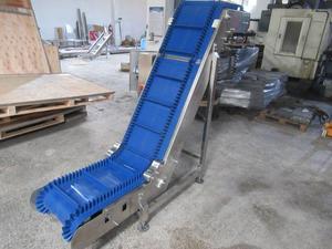 Plastic Conveyor Belt | Blue Belt Conveyor Machinery For Food Processing Inclined Belt Conveyor