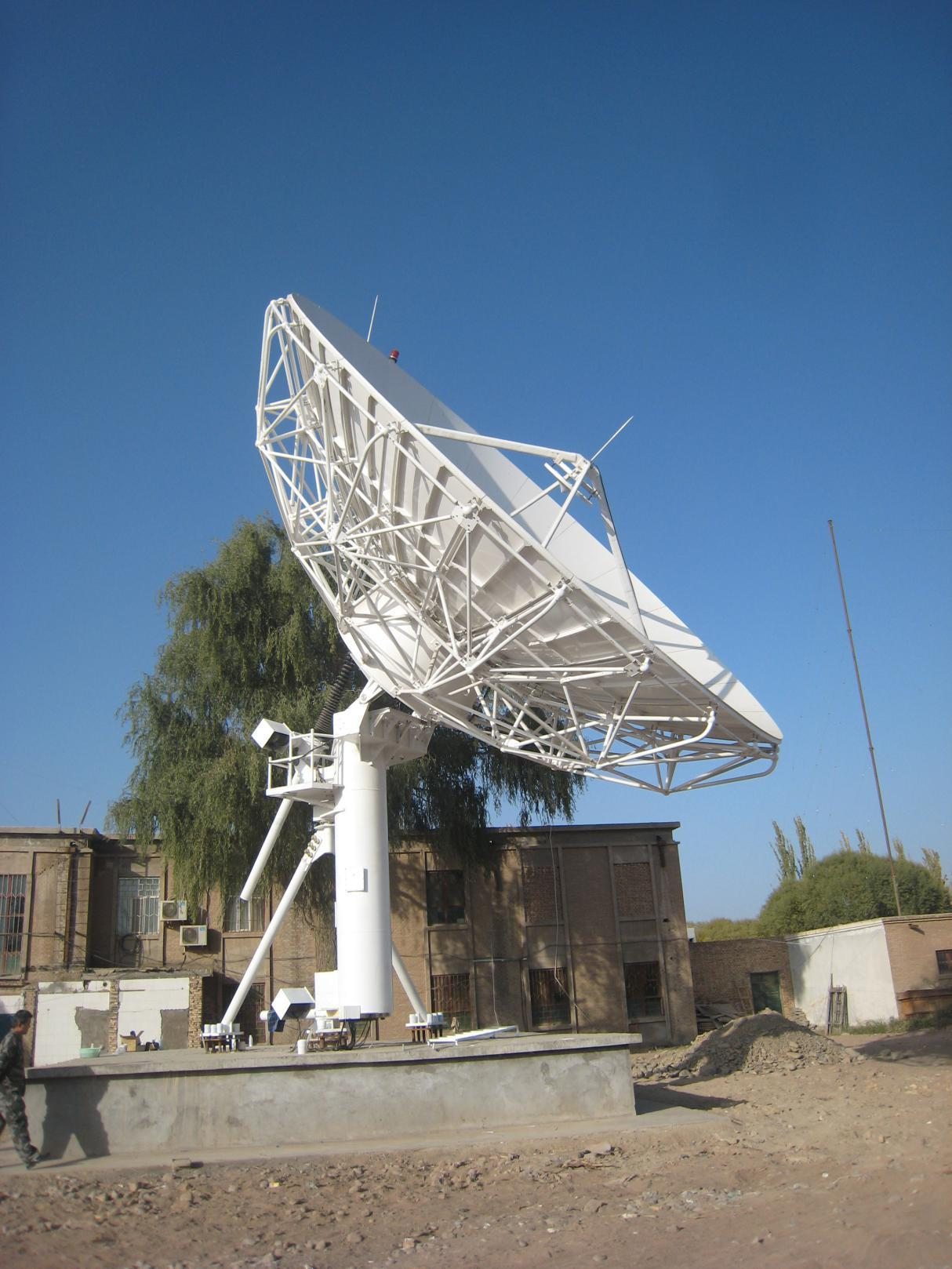 Améliorez la communication avec l’antenne de station terrienne par satellite de SMARTNOBLE
