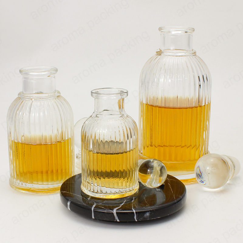 Hot Sale Empty Glass Refillable Stripe Diffuser Bottle With Crystal Lid For Gift