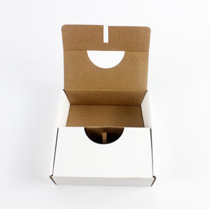 Kraft Paper White Foldable Box Packaging For Various Gift Giving Occasions