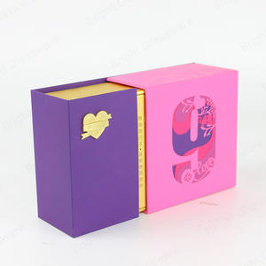 High Quality Contains Multiple Spaces Cute Gift Box For Many Gifts
