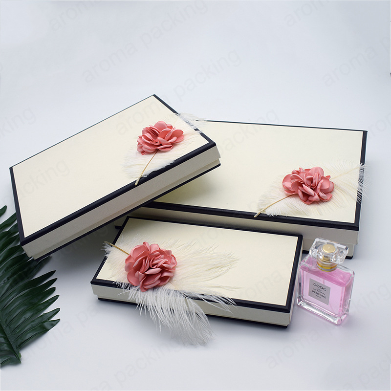 Custom Size Black White Red Gift Boxes Wholesale For Christmas,Mother's Day,etc