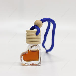 Empty Refillable Hanging Heart Shape Car Diffuser Bottle With Wooden Lid