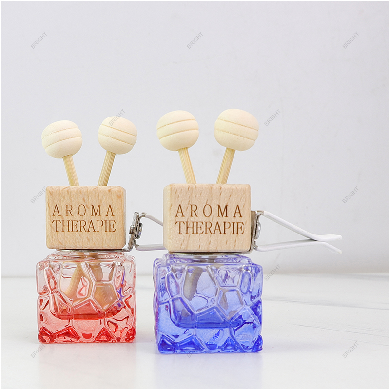 Free Sample Hanging Car Diffuser Bottle Custom Color For Aromatherapy