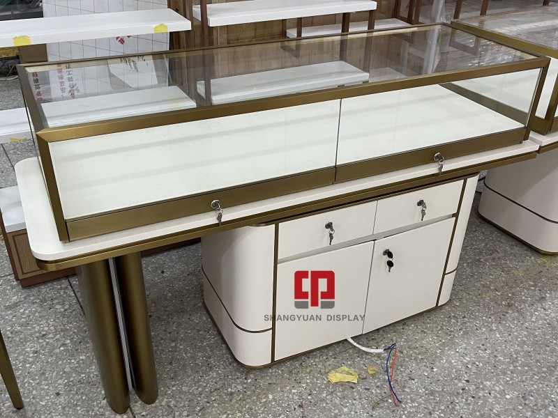 LONGSHIANCHANG Jewellery Shop