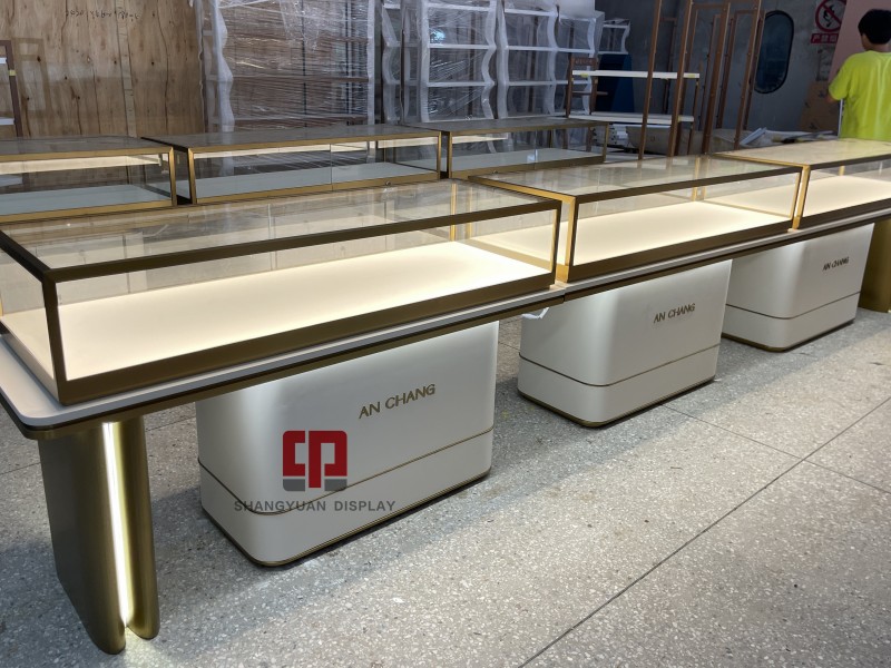 LONGSHIANCHANG Jewellery Shop