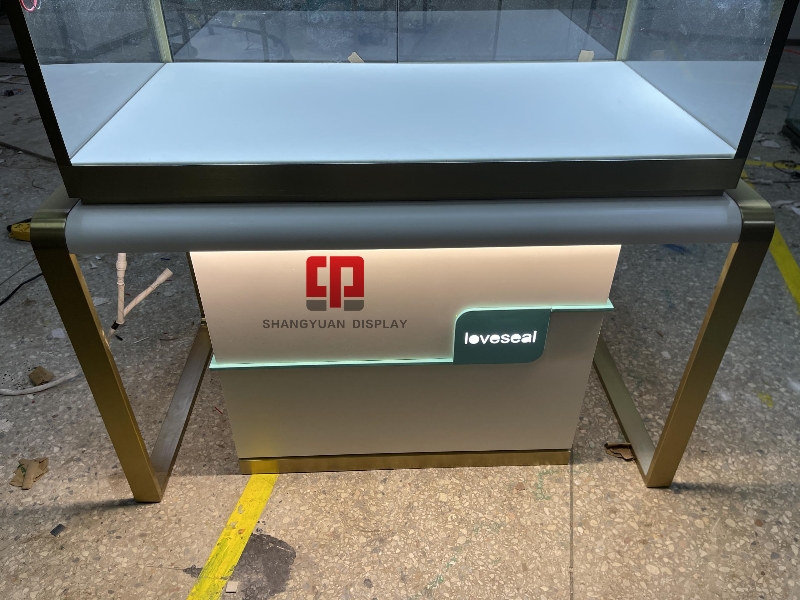 Jewelry Display Case