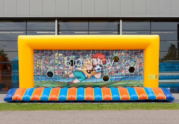 inflatable soccer punishment game inflatable soccer shooting