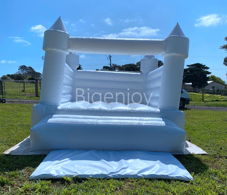 Adult Bounce House White Jumping Castle With Or Without Slide
