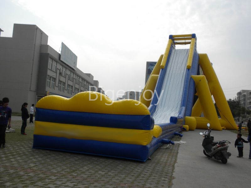 Huge Inflatable Water Slide for adult and kids the world biggest water slide