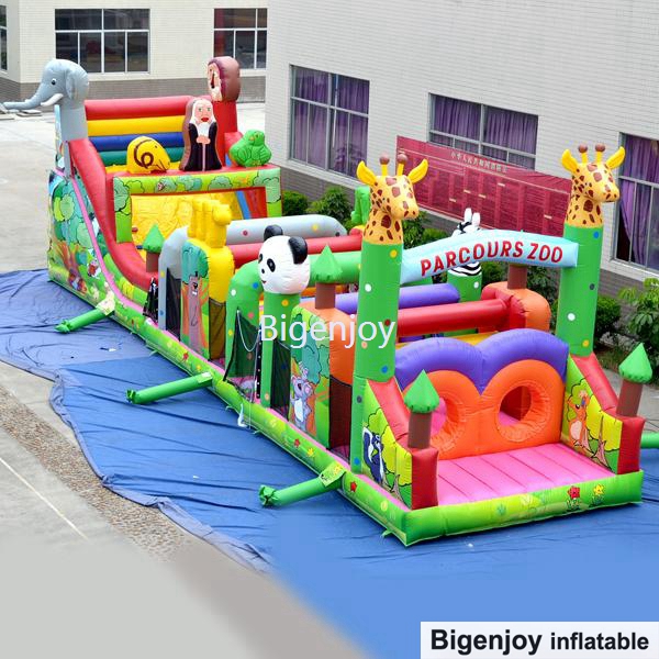 Giant Obstacle Course Factory Price Inflatable Parcours Zoo For Children